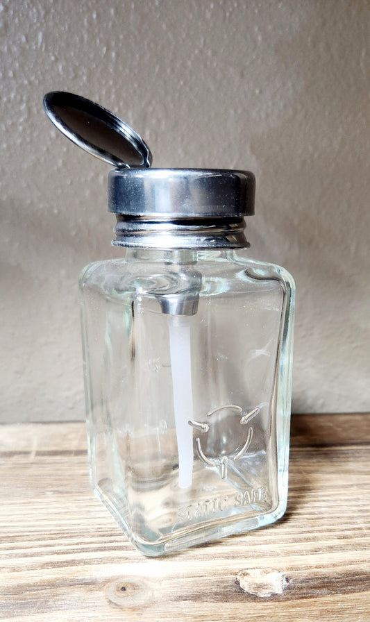 CLEAR GLASS DISPENSER
