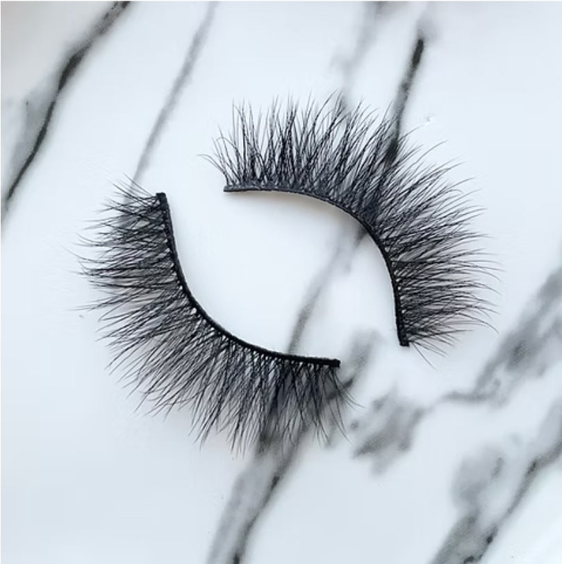 Glamorous Lash Strips