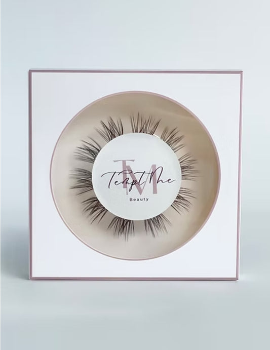 Natural Lash Clusters 14