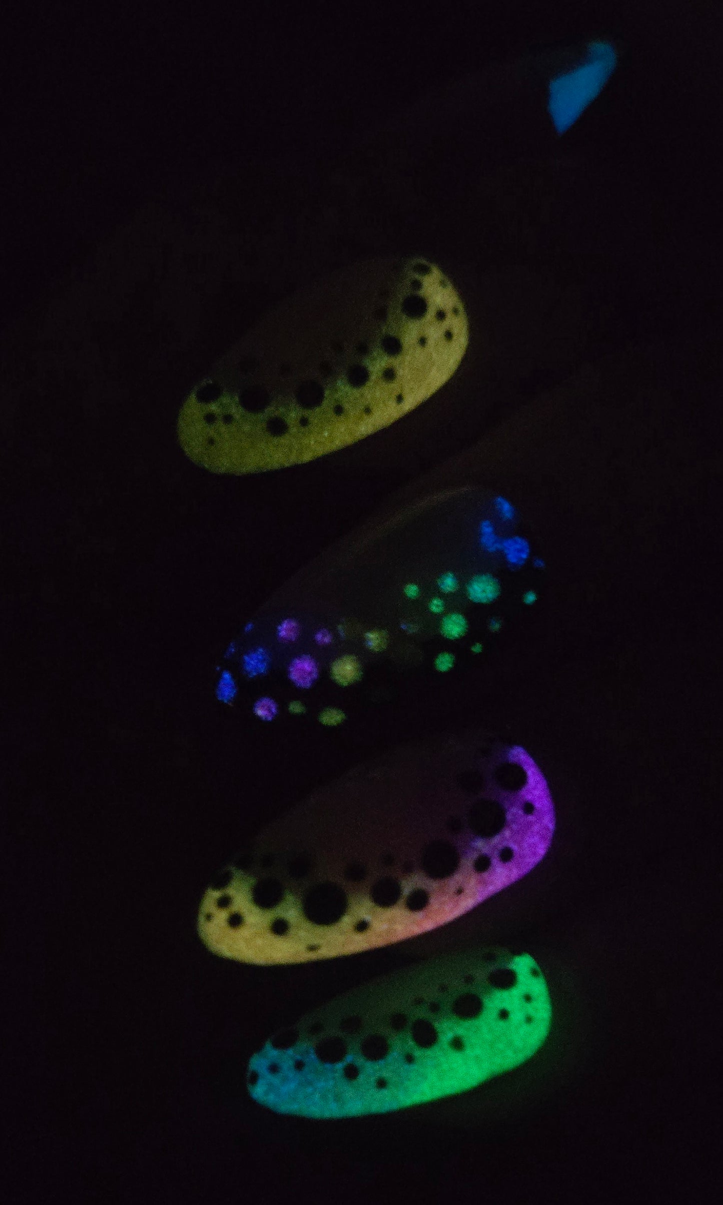 Rainbow Ombre Polka Dot Glow | Press-On Nails